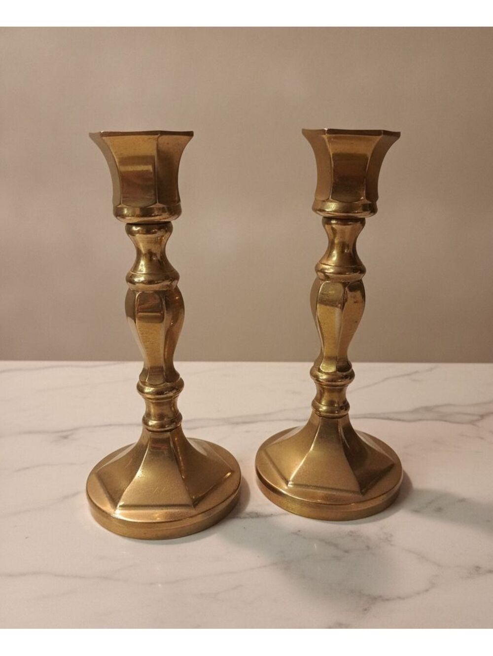 Set of 2 Vintage Turned Stem Solid Brass Candlestick Holders 6.5"